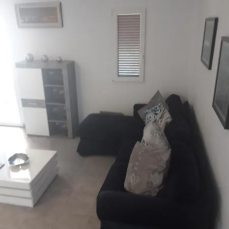 Cr191 Second Floor